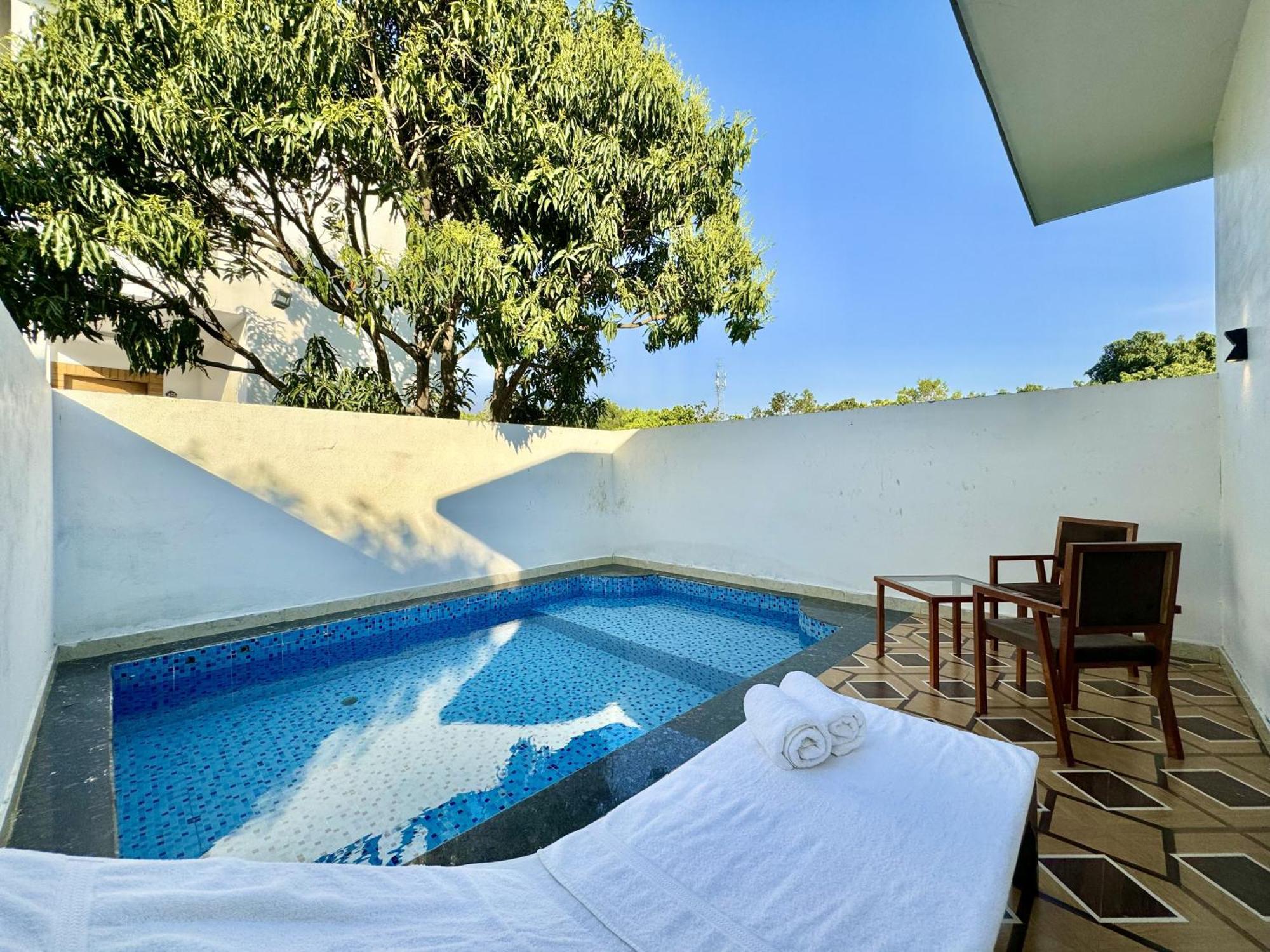 The White Oak Corbett Spa & Resort Рамнагар Екстериор снимка